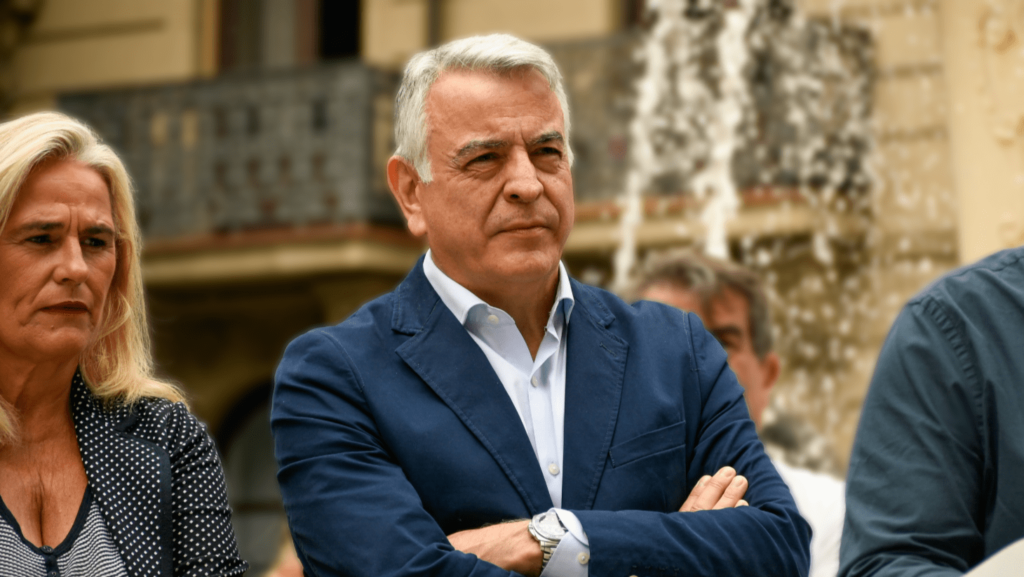 De Andrés dice que PNV y PSE se «tiznan» al «intentan blanquear» a EH Bildu «sumándose a su vocabulario»